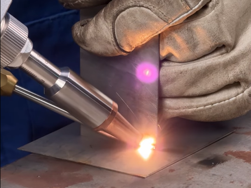 máquina solda laser para inox é boa